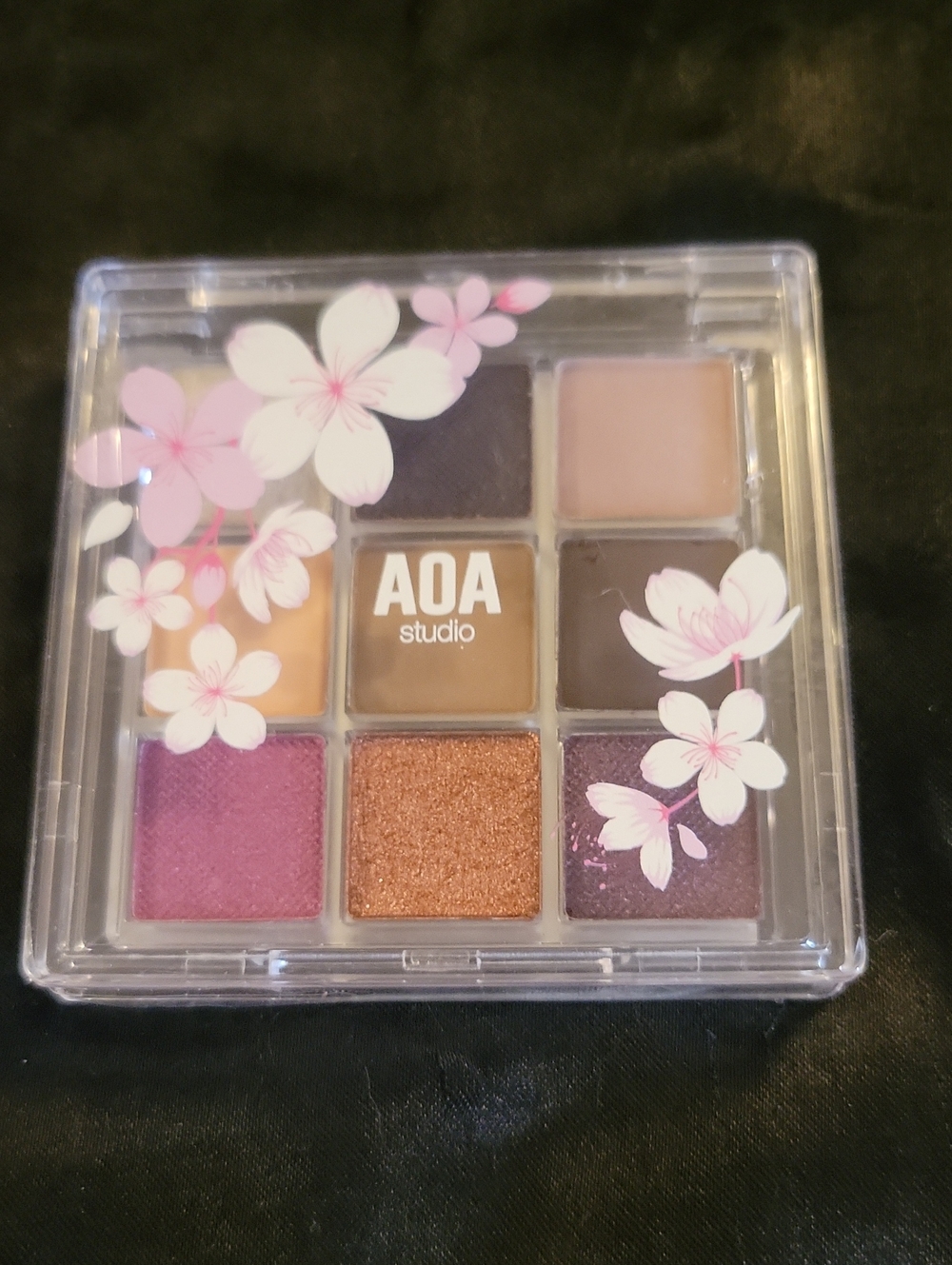Aa Studio 9-Color Eyeshadow Palette — Purple, Brown & Rose Shades